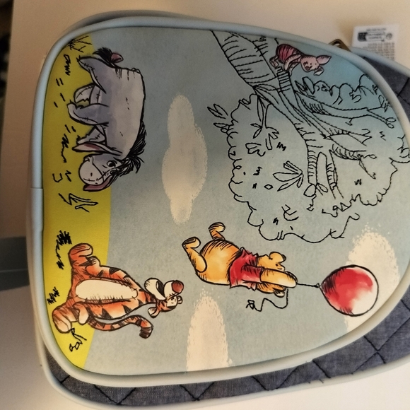 Brand New - Winnie the Pooh Loungefly Mini Backpack - Picture 6 of 7